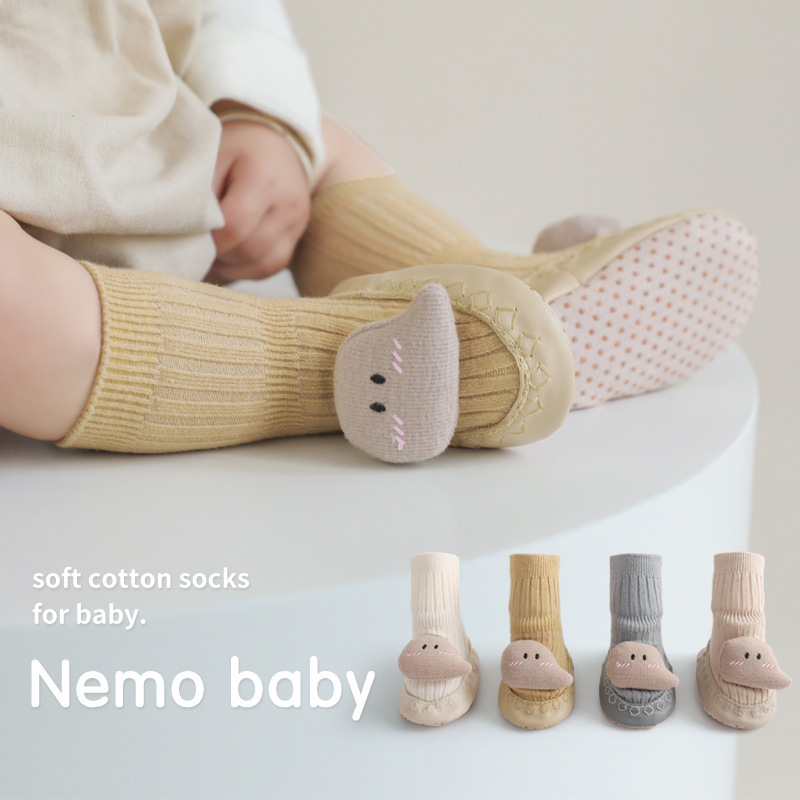 Newborn Baby Shoes and Socks 2022 Autumn and Winter Cartoon Doll Toddler Shoes Indoor Non-Slip Mid-Tube Toddler Socks Summer Thin Style Newborn Baby Shoes and Socks 2022 Autumn and Winter Cartoon Doll Toddler Shoes Indoor Non-Slip Mid-Tube Toddler Socks Summer Thin Style