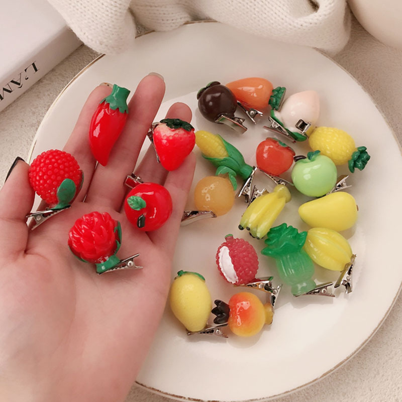 Horquilla de fruta de simulación creativa, juego de comida, fresa, durian, horquilla de granada, lindo clip lateral de resina, divertido accesorio para el cabello de melocotón