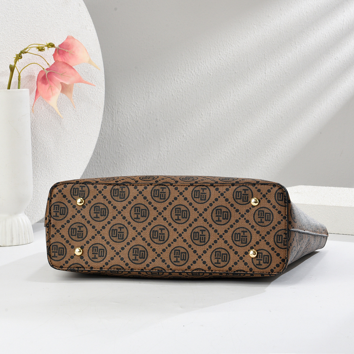 Bolso Tote Bag Bolso a cuadros Bolso de mensajero de un solo hombro de gran capacidad Accesorios de bufanda de seda Bolso femenino de Taizhou al por mayor bags