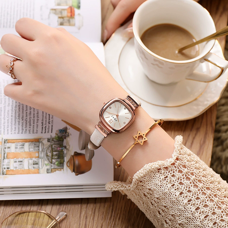 Coffee quartz square watch for leisure, 2022 collection