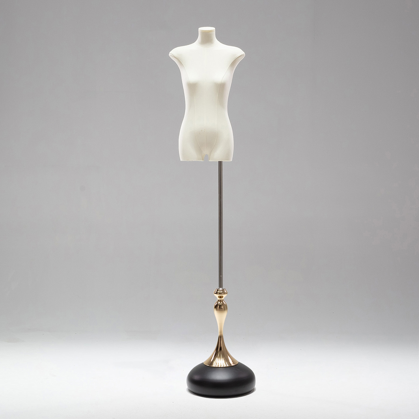 Modelo de accesorios tienda de ropa de mujer maniquí de gota de agua base ventana de pantalla de cuerpo de vestido de boda exhibición de cuerpo humano marco de modelo