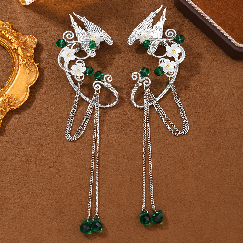 European and American Foreign Trade Popular Ear Clips Without Pierced Ears, Large Quantities of Ready-Made New Aliexpress Cross-Border Earrings Cuff Earrings