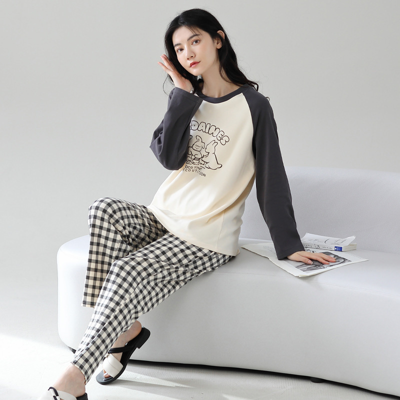 Autumn demi-season pijama