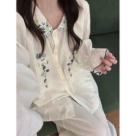 法式温柔风花卉刺绣长袖睡衣女秋季宽松舒适长裤家居服套装可外穿