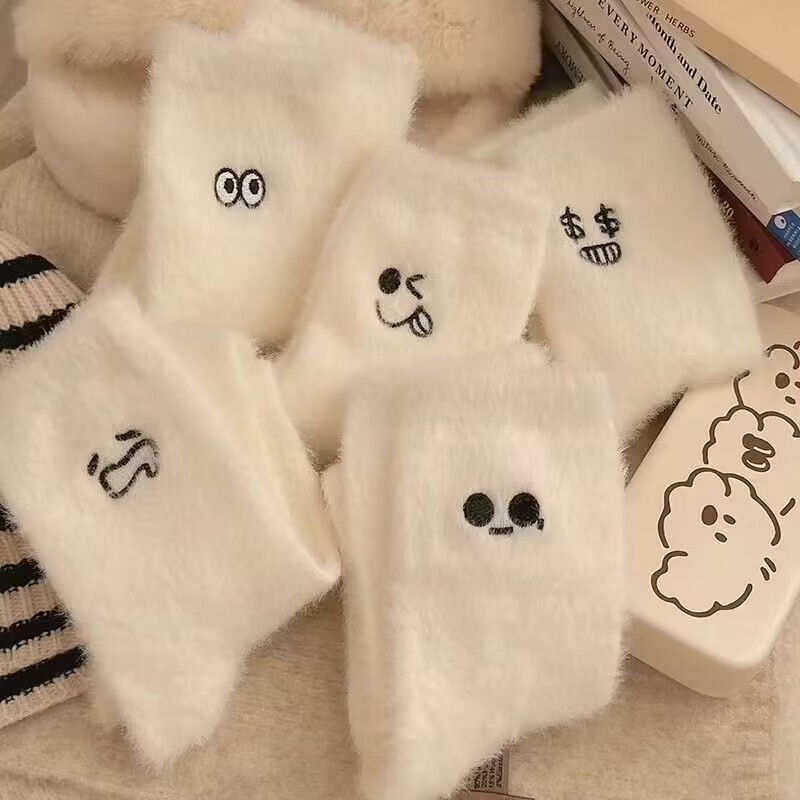 Mink Socks for Winter, Autumn and Winter, Fluffy and Warm, White Socks with Fleece Lining, Mid-Calf, Versatile, Quirky Expression, Sleep Socks for Women Mink Socks for Winter, Autumn and Winter, Fluffy and Warm, White Socks with Fleece Lining, Mid-Calf, Versatile, Quirky Expression, Sleep Socks for Women