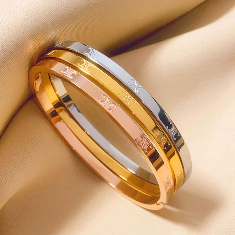 П bracelet из нержавеющей стали с буквами, небольшие надписи, не тускнеет, стиль высокого качества, светлая роскошь, простой и элегантный дизайн