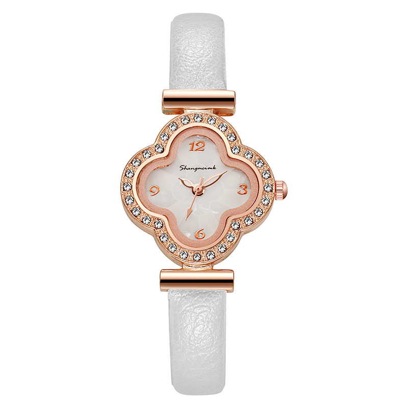 Shangmei nuevo reloj de celebridades de Internet de trébol de cuatro hojas de la suerte reloj de lujo ligero de nicho reloj de mujer de cuarzo de Liu al por mayor