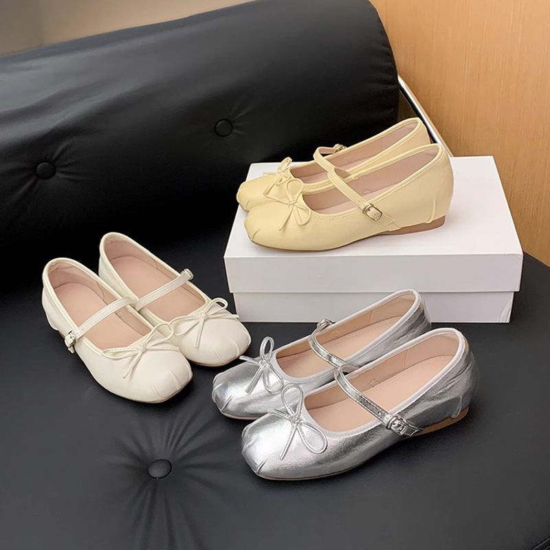 Shallow Flat Ballet Shoes for Women with 5cm Inner Height Increase, Versatile New Style with Skirt, French Bow Mary Jane
