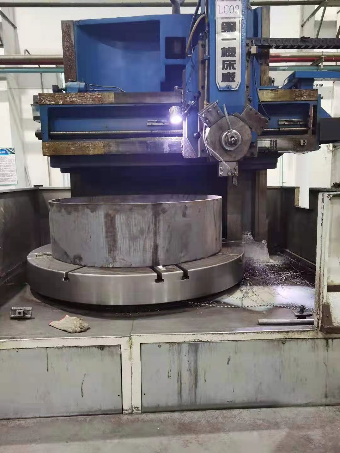 处理二手齐重CA5120Ex12-8数控立车二手齐重2米数控立车二手立车