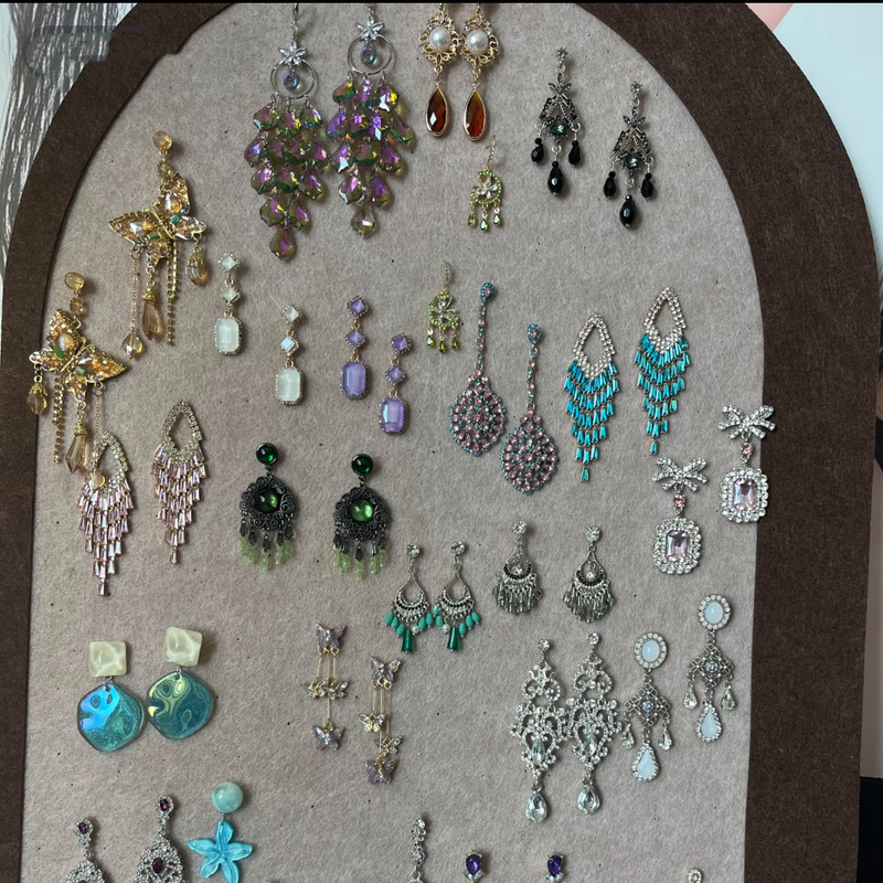 Percy's Rhapsody Retro Diamond-Encrusted Earrings Light Luxury Niche Party Earrings Wedding Dinner Luxurious Atmosphere Earrings for Women Percy's Rhapsody Retro Diamond-Encrusted Earrings Light Luxury Niche Party Earrings Wedding Dinner Luxurious Atmosphere Earrings for Women