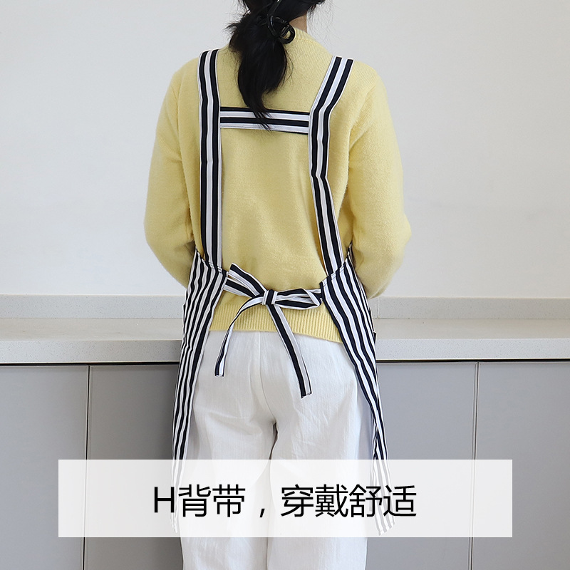 Delantal a rayas de poliéster de Amazon, logotipo personalizado, correa para el hombro, ropa de trabajo de cafetería coreana, delantal de cocina para el hogar