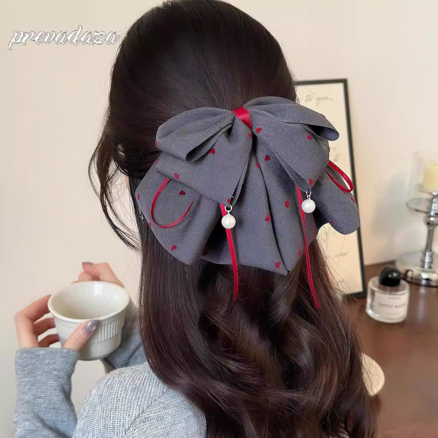 회색 하트 포니테일 집게핀