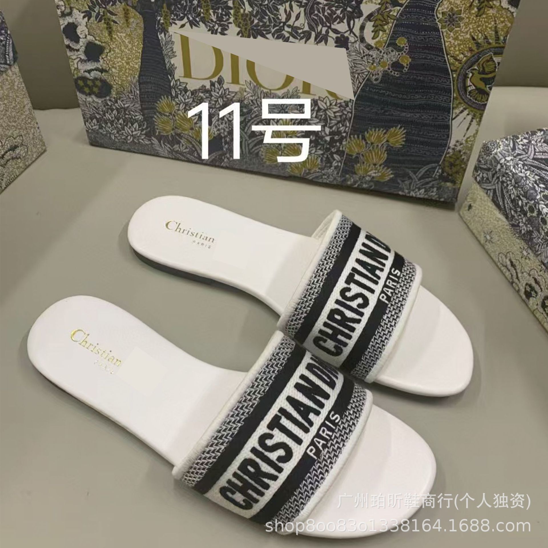 Zapatillas clásicas de alta versión D casa bordadas en una línea Zapatillas de piel de oveja para mujer