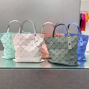 ����ƬŮ��լŮ3���¿�6���F��ĥɰ�׺������μ�б��Ůʿ�����