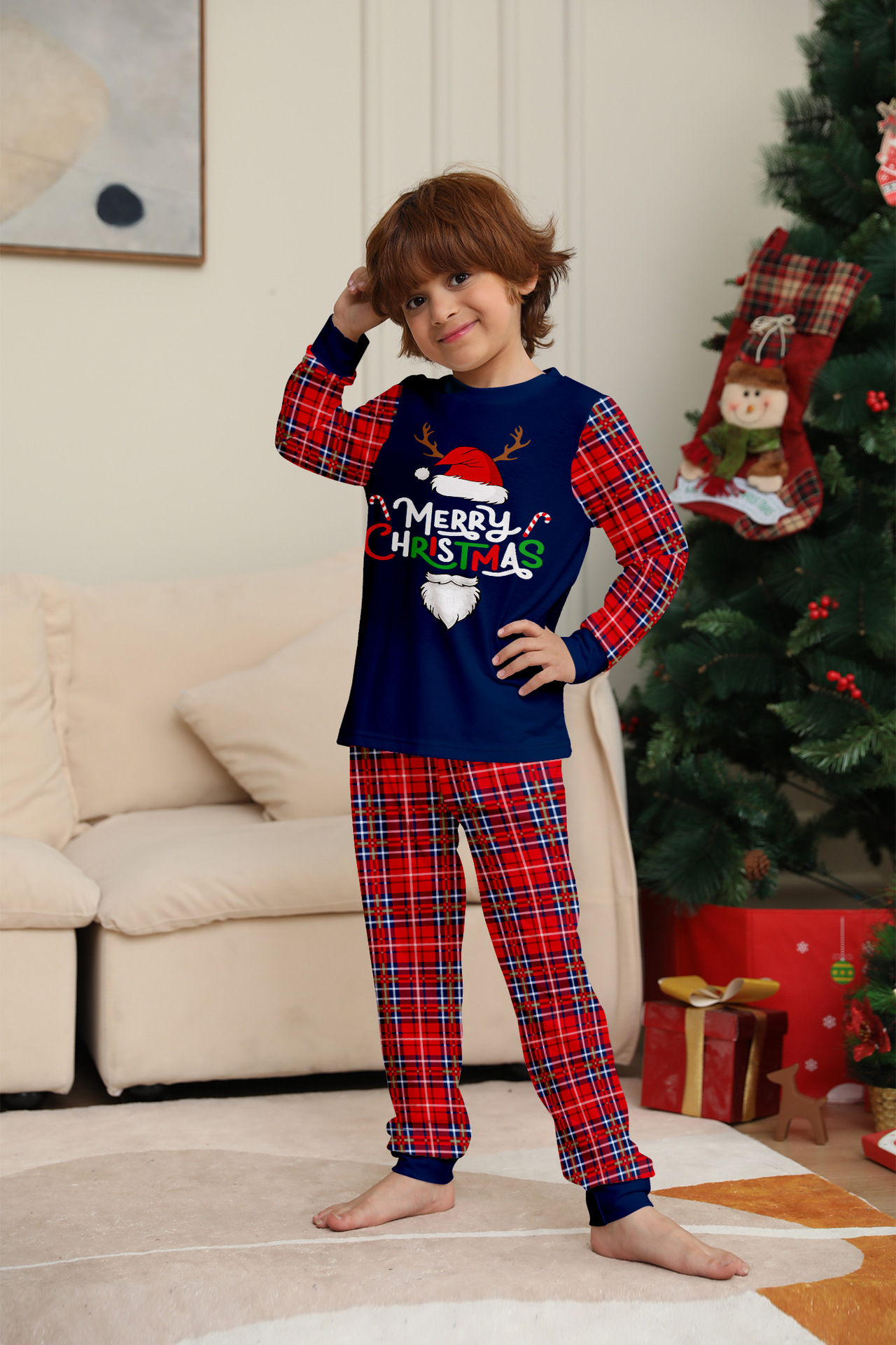 Cappello da Babbo Natale con alfabeto a quadri, completo da famiglia natalizio, vestiti per la casa stampati, pigiama_voghion.com