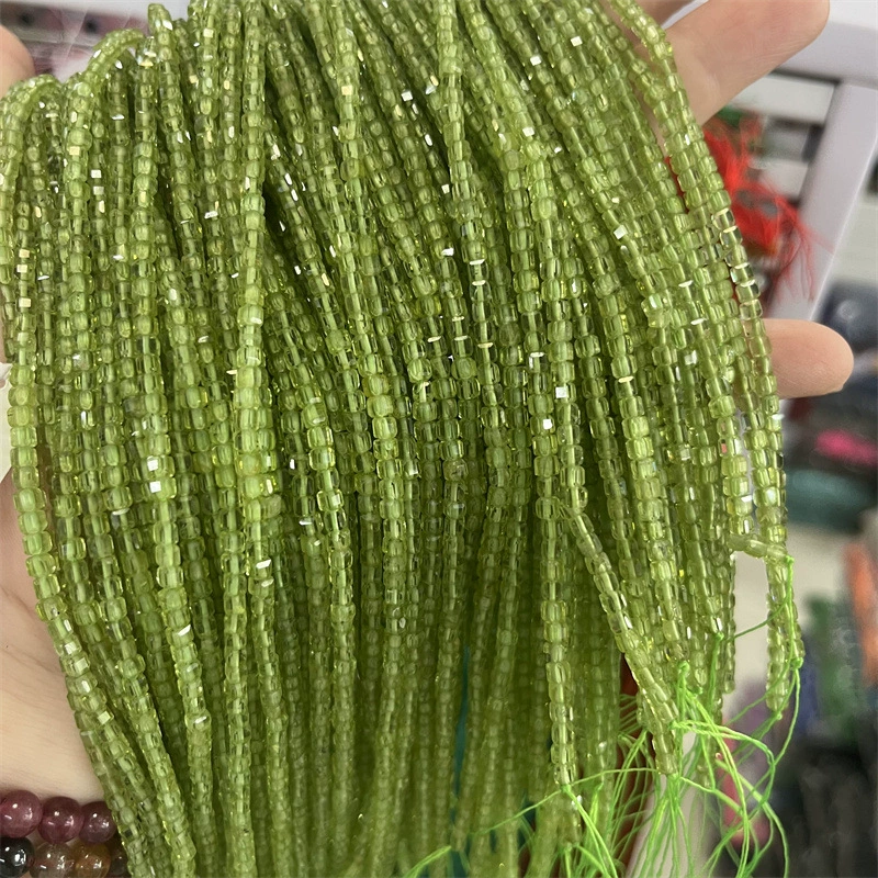 Peridot Chip Beads Natural Irregular Peridot Chips 3–8 mm, strands 40–80 cm, assorted counts