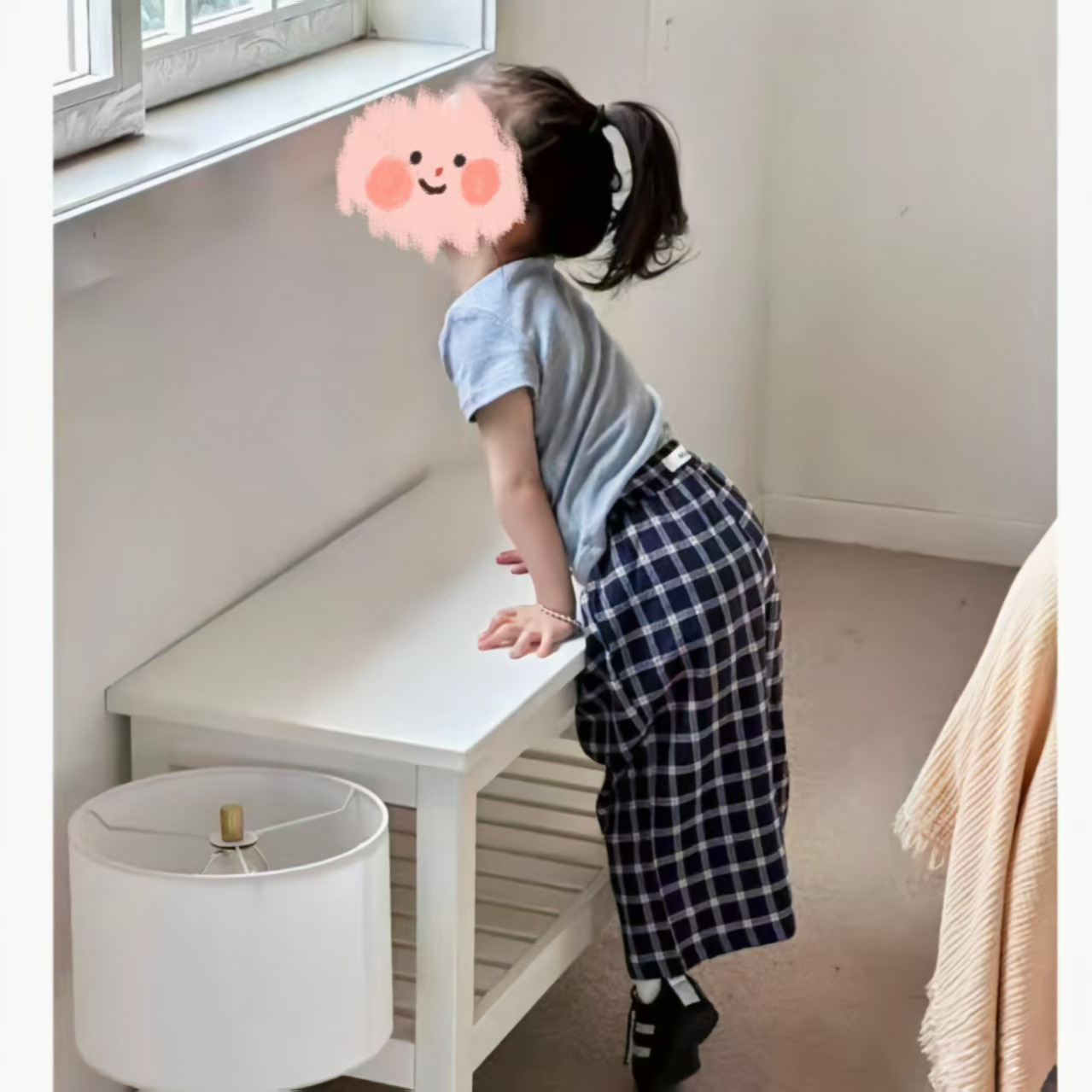 carousel-thumb-1