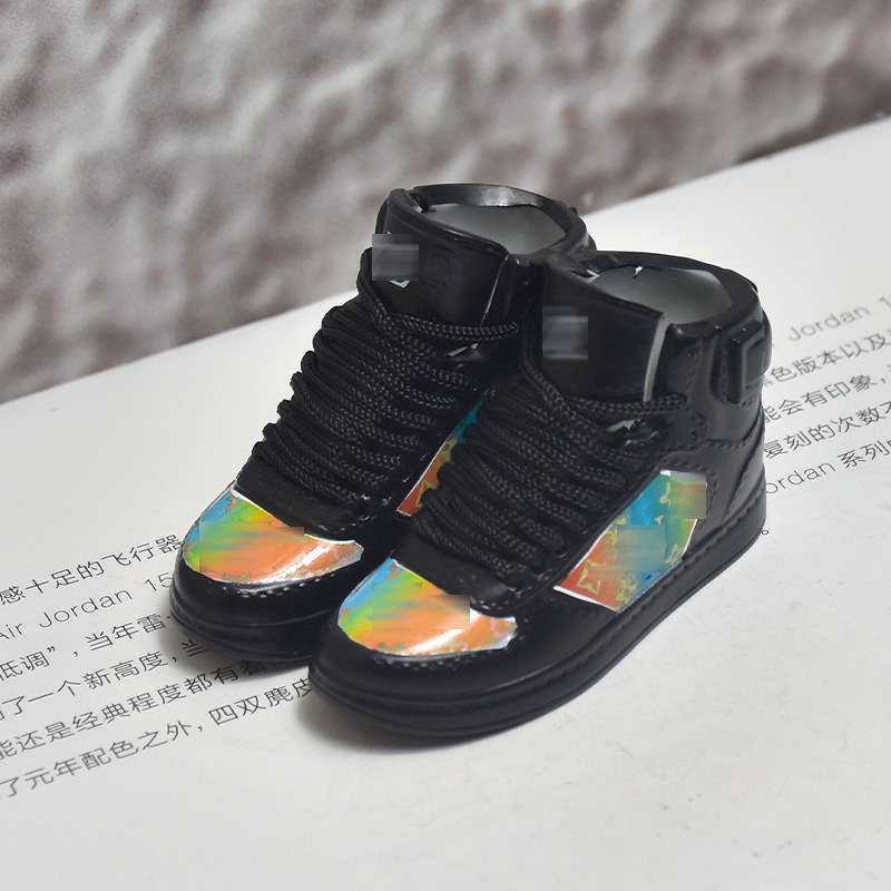 V. 홈 블랙 화려한