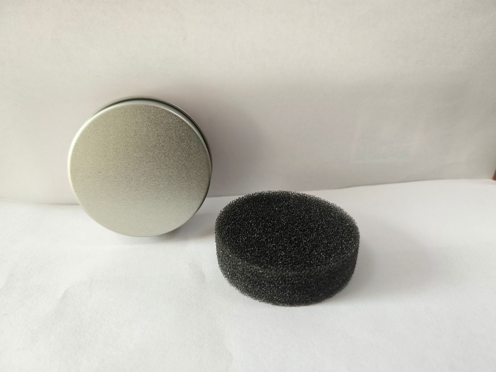 Venta al por mayor caja de limpieza de cepillo de maquillaje esponja puff agente de limpieza lavadora limpieza en seco sombra de ojos cepillo de lavado desechable belleza huevo herramienta