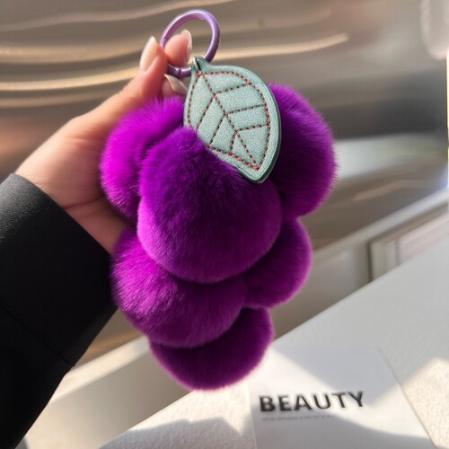 Manufacturer wholesale real rex rabbit fur grape car keychain pendant cute plush ball bag pendant birthday gift