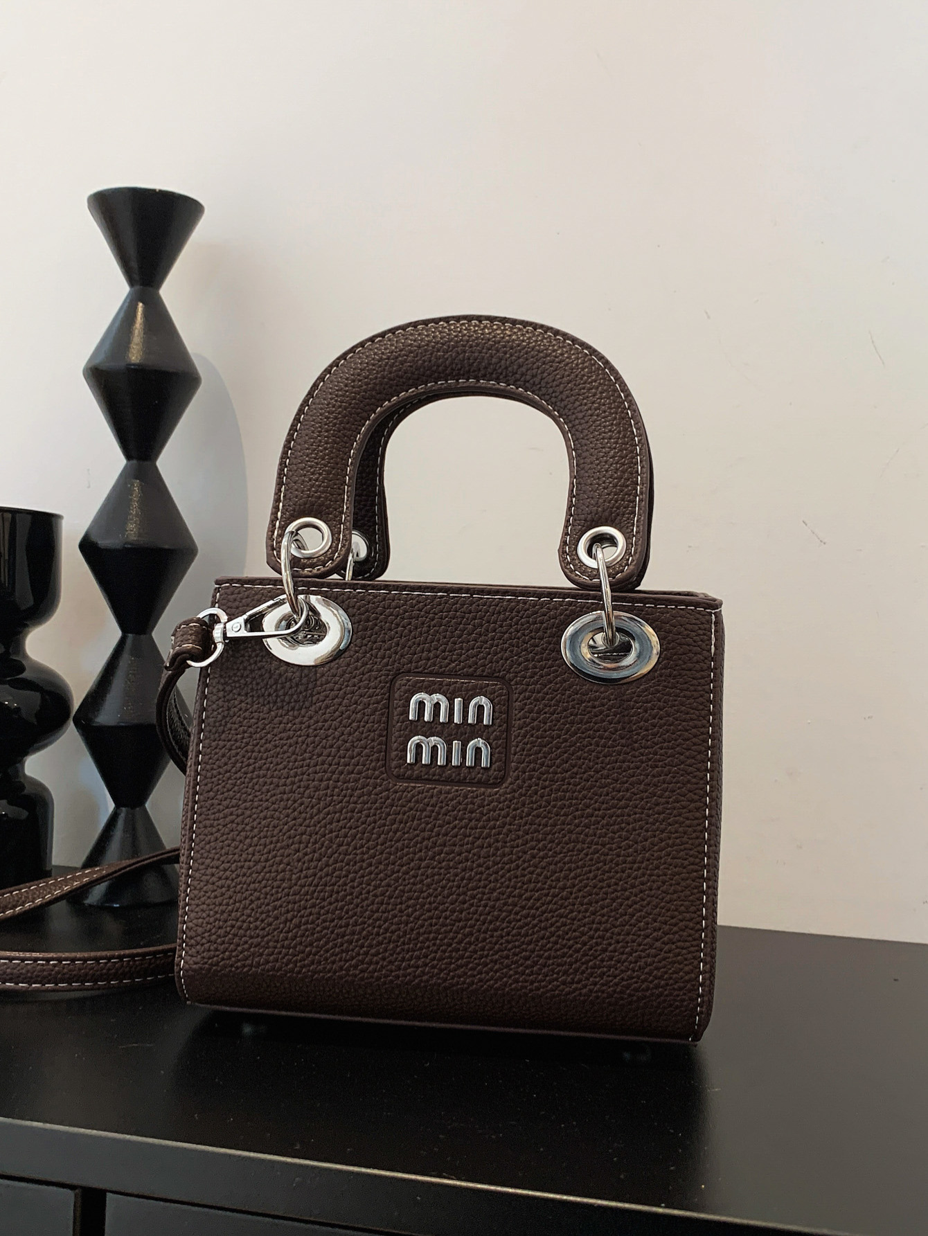 Bolso de moda de lujo ligero, bolso de dama, bolso de alta calidad, bolso de hombro de mujer, bolso de mano, bolso de brazo.