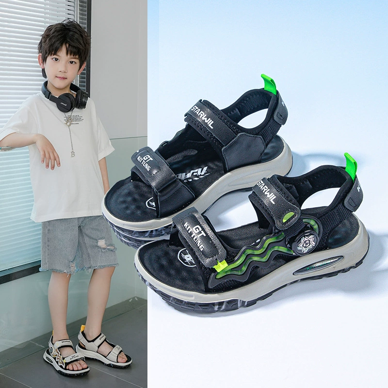 Детские сандалии для мальчиков 2025, новые летние пляжные туфли из мягкой кожи с вращающейся пряжкой для детей старшего возраста.