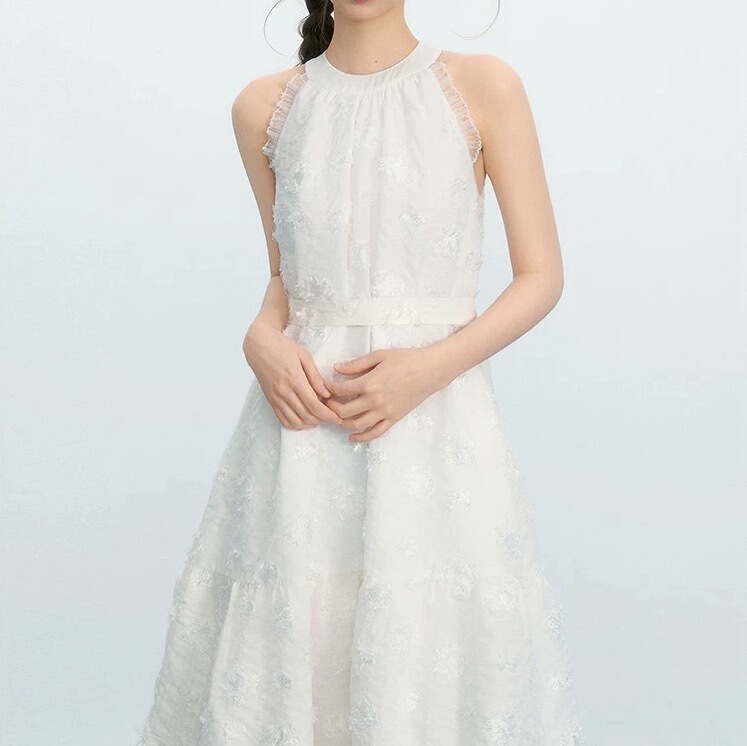 Umoumo Black Mushroom Original Ntot French Gentle Style White Tassel Texture Jacquard Halterneck Wrinkled Dress