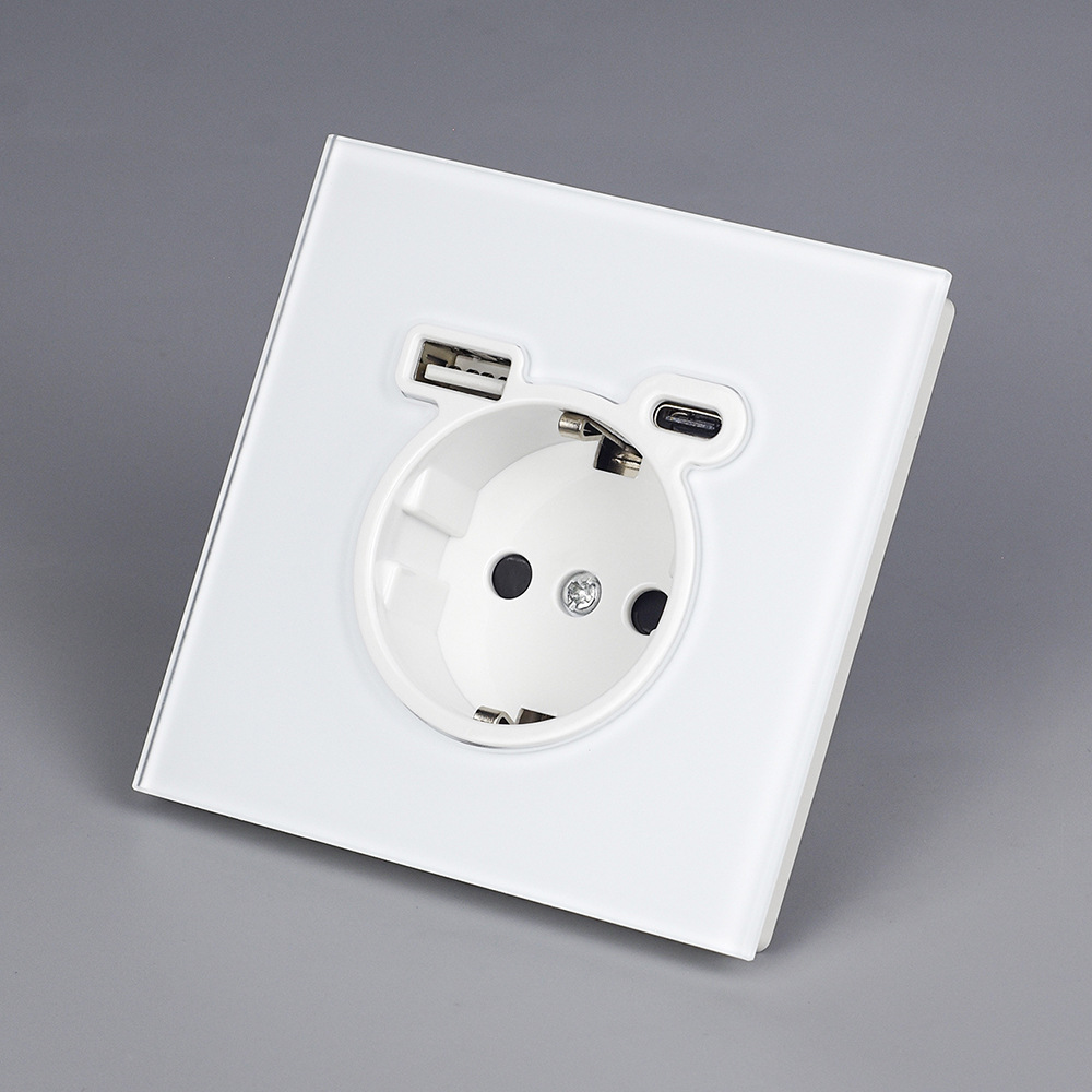 跨境欧规肤感玻璃插座欧式USB+Type c充电面板欧标墙壁暗装82型