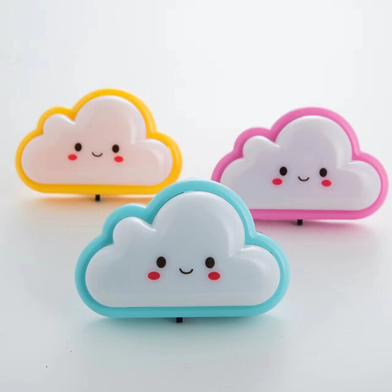 Clouds smiley face led night light corridor bedside plug-in feeding night bedroom wall lamp stall switch gift lamp Clouds smiley face led night light corridor bedside plug-in feeding night bedroom wall lamp stall switch gift lamp