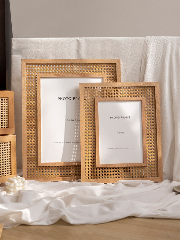 Solid Wood Rattan Weaving Nanyang Style Simple Photo Frame Display Stand for Homestay 7inch Wall-Mounted Desktop Display Decoration DIY Creative Picture Frame