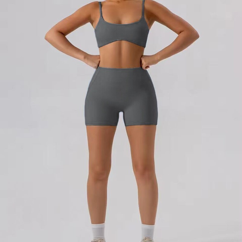 European and American Seamless Yoga Clothing Tops Sports Vests Yoga Bras Running Fitness Shorts Alo Yoga Clothing Suits