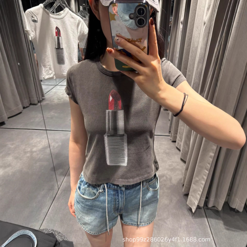 Nanyou Quality 26 Early Spring New Style Lipstick Pattern Printed Gold Powder Short-Sleeve Slim Fit T-Shirt Top for Women