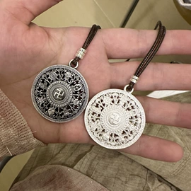 手镯;项链;手链