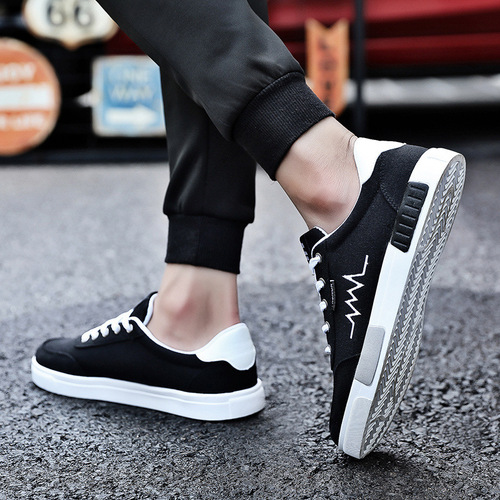 Men's summer breathable black skate shoes New light casual shoes Men's all-matching trendy flats