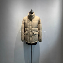 朗家柜上3K+90高蓬白鹅绒深米色立领羽绒服短款冬季夹克外套女