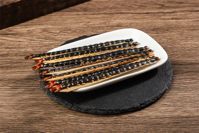 Dried Centipede Wu Gong 500g Whole Dried Scolopendra Subspinipes Mutilans TCM Herbal Material overview