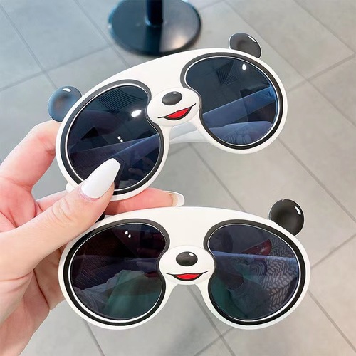 2022熊猫卡通眼镜男女儿童偏光墨镜可爱太阳硅胶眼镜批发