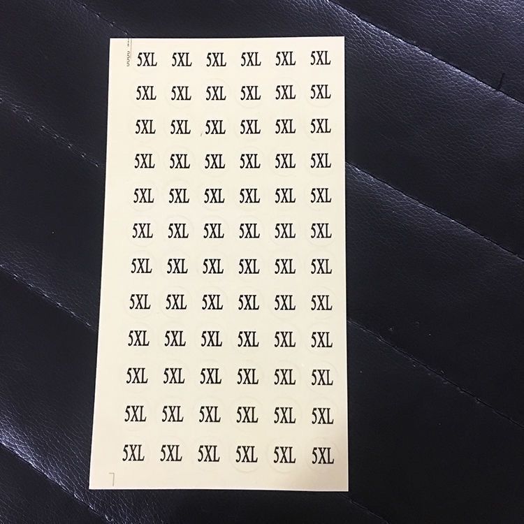 Tales de ropa transparentes etiquetas