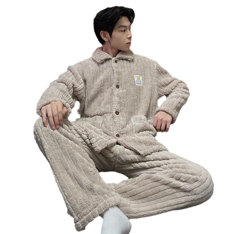 Estilo coreano ins Red estilo rojo pijamas pareja de felpa Otoño e Invierno cardigan manga larga engrosada caliente desgaste del hogar traje