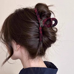 レトロチェック柄生地グリッパー大型スプリングサメクリップライト高級ゴールドラベルヘアピン女性の後頭部ヘアピンヘアアクセサリー