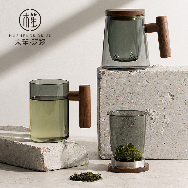 Wooden Sheng toy creative high borosilicate glass men's simple tea and water separation tea cup with lid office personality