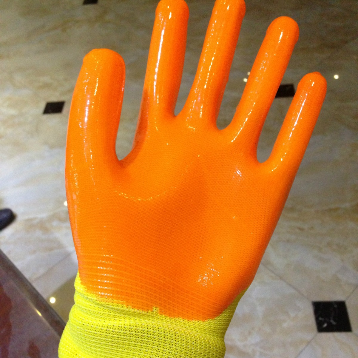 厂家批发挂胶尼龙PVC浸胶劳保手套黄胶大全挂耐油耐酸碱防护劳保