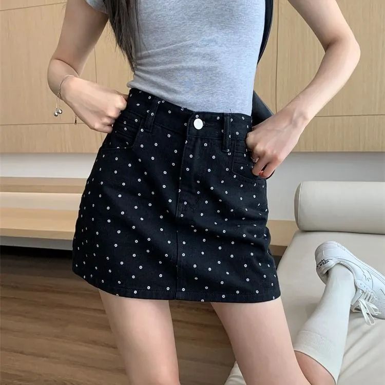 黑色牛仔短裙女夏季2025新款小个子高腰显瘦半身裙辣妹包臀裙
