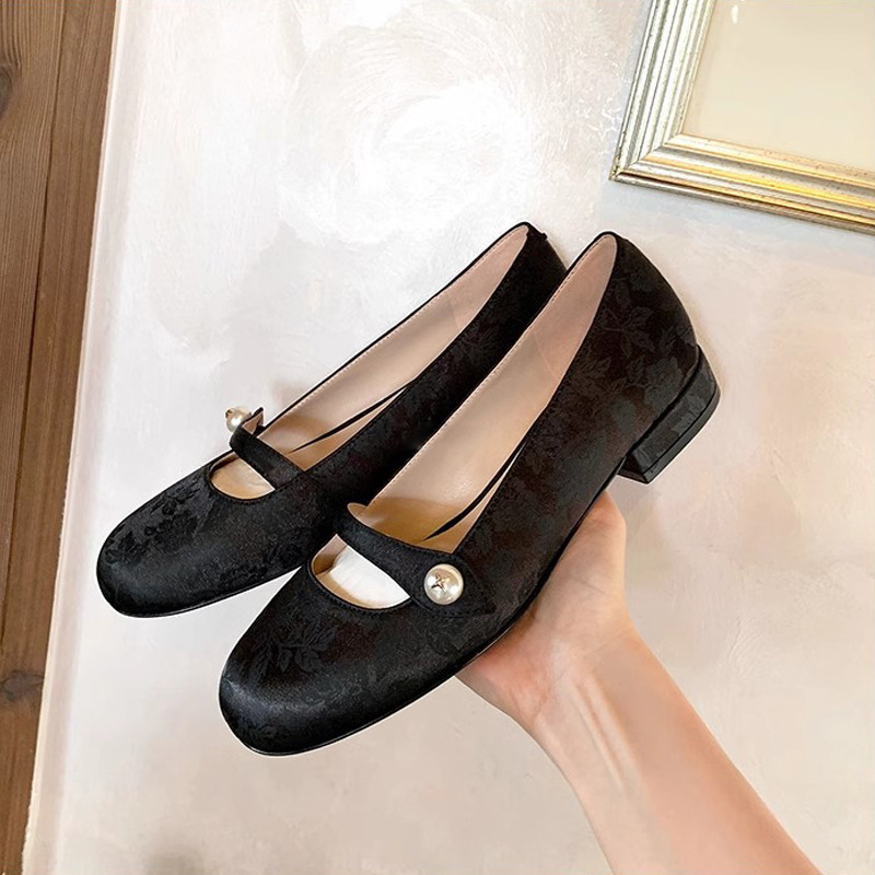 Tarde de madre uva ~ Guofeng nueva perla china con cabeza cuadrada jacquard Mary Jane zapatos individuales zapatos de mujer de tacón medio