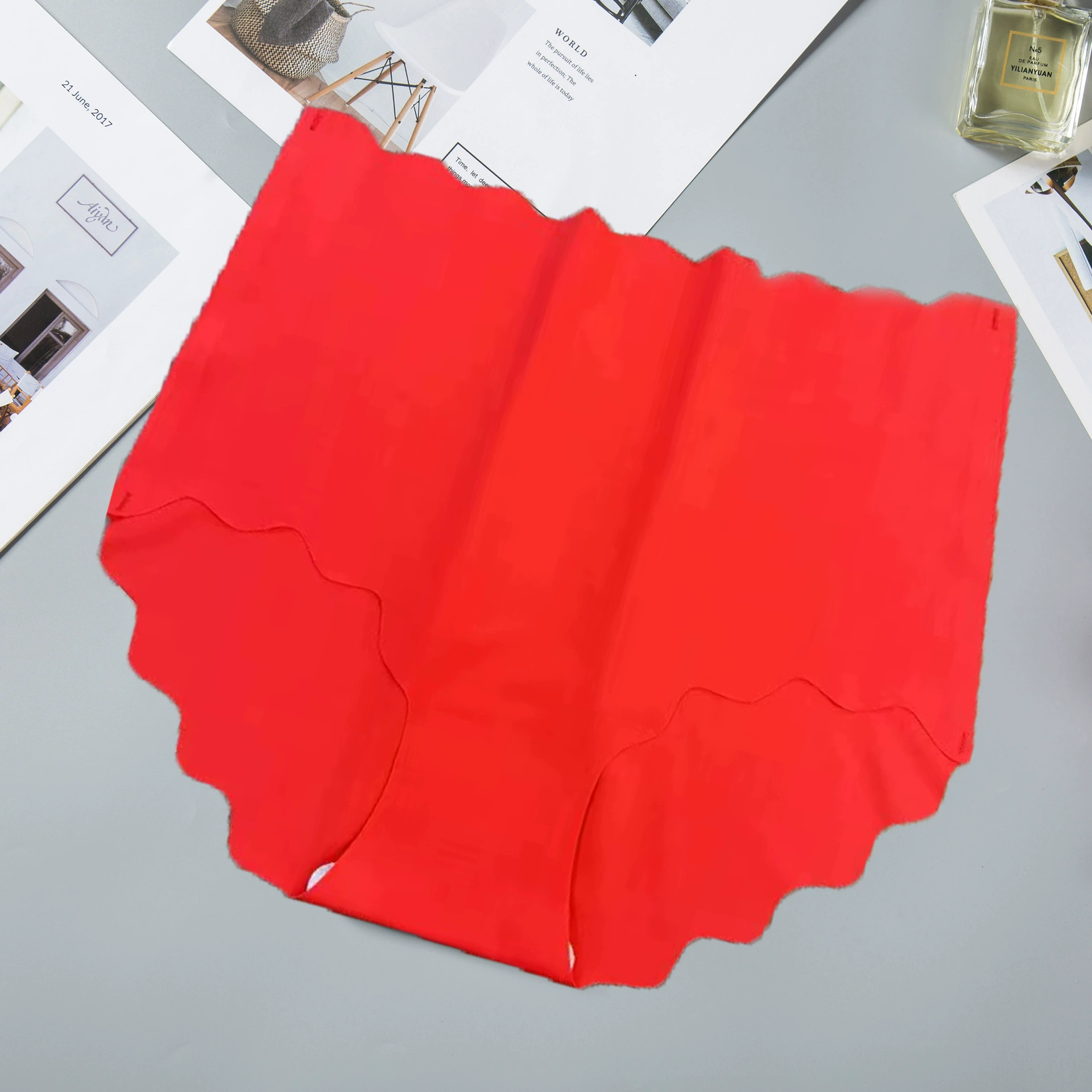 Silk ultra-thin high-waist panties, breathable, plus size, seamless scalloped edges