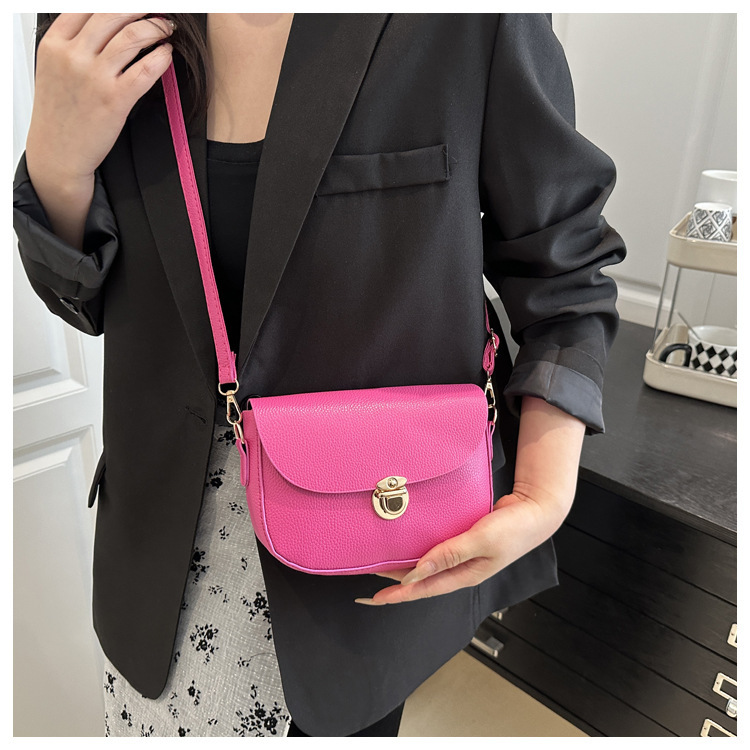 276g Weight Sewing Thread Fashion Element Lock clasp Closure Type Single Shoulder Strap Strap Type Casual Occasion Pu Leather Material Solid Color Pattern All Seasons Season Women's Gender Classic Style Style Square Shape Women's Pu Leather Solid Color Classic Style Sewing Thread Square Lock Clasp 5