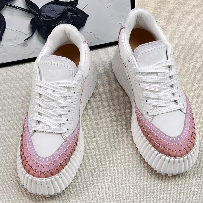 Top version rainbow thick-soled lace-up sports casual shoes with mark lines, height-increasing ultra-light white sneakers for women Top version rainbow thick-soled lace-up sports casual shoes with mark lines, height-increasing ultra-light white sneakers for women