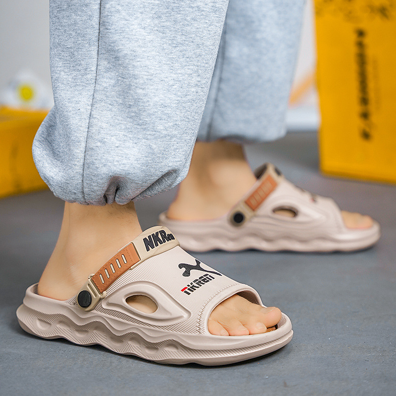 Sandalias de verano para hombres, antideslizantes y desodorantes, talla grande 46, sensación de pisar mierda, deportes juveniles, conducción, zapatillas de playa de doble uso