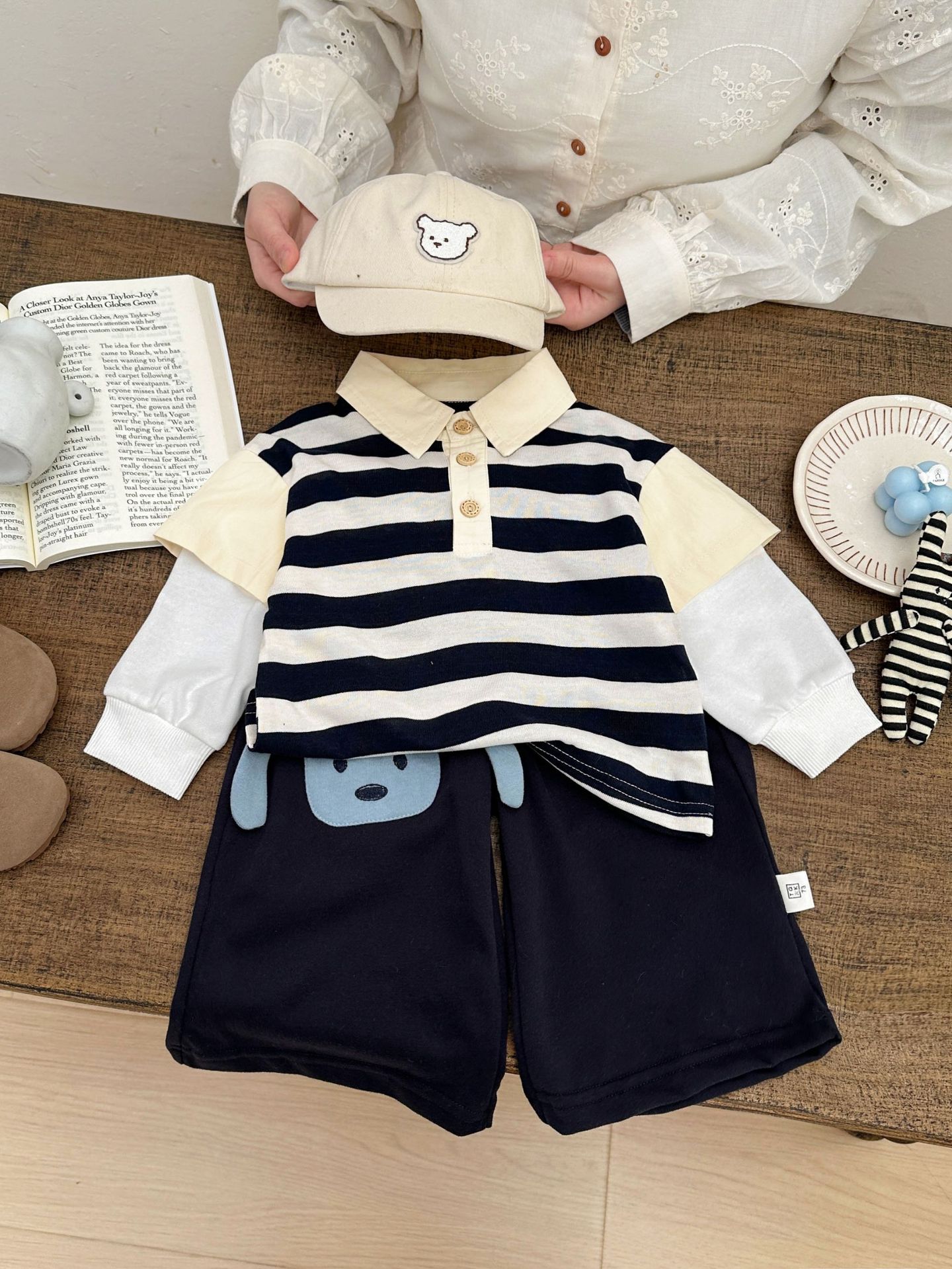 Bebé fresco primavera y otoño camisa de dos piezas extranjera ropa de bebé coreana de moda empalmado camisa rayada abrigo