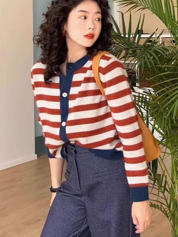 Autumn and Winter New Niche Design Pure Wool Stripesd Cardigan Women's Contrasting Color Knitwear Loose Knitwear Jacket Top